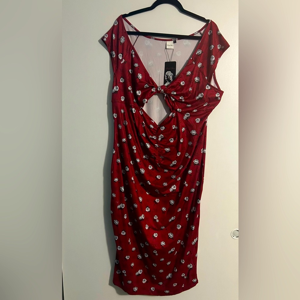 Elegant Red Floral Dress